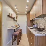 Suite With Terrace & Ac Paris Heart Of The Marais
